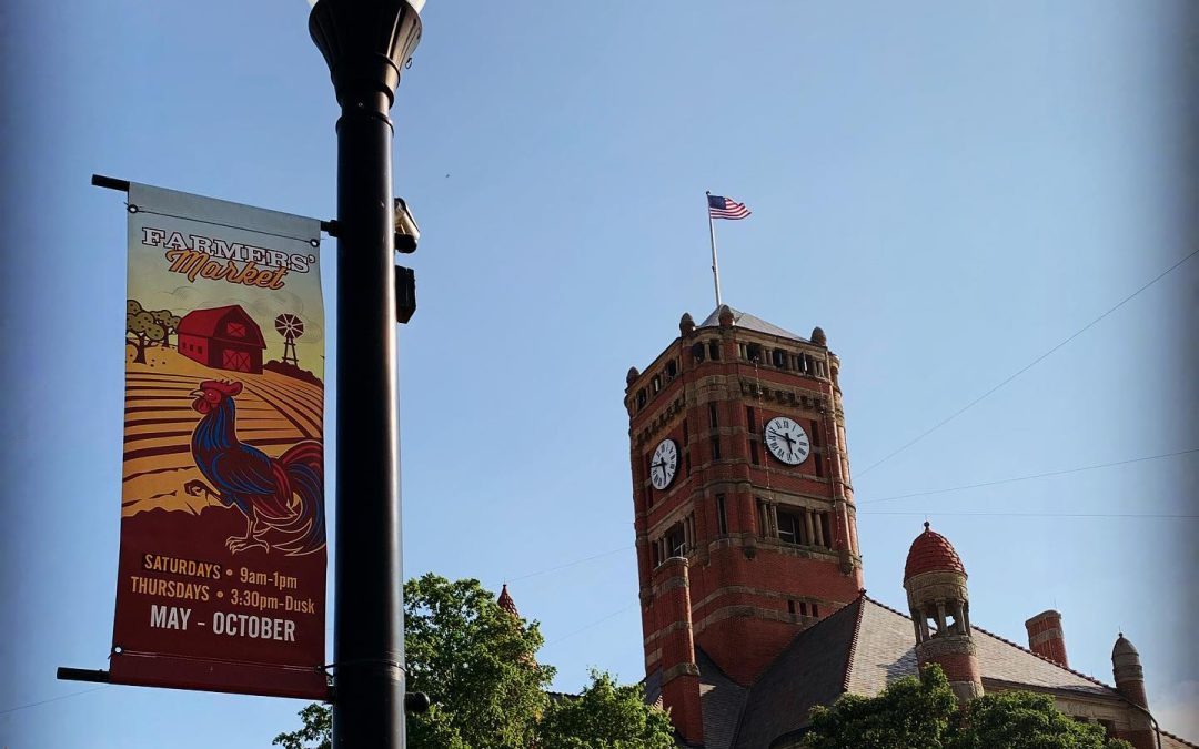 Farmers Market banner on downtown light pole