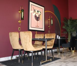 Zazarac's Bar & Eatery